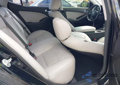 2014 Kia Optima Sxl Turbo z USA, uszkodzony, nr VIN 5XXGR4A69EG348934